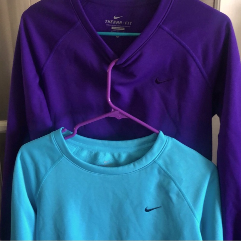 Nike Therma-Fit Women’s Crew Sweatshirt Bundle (2) Size M